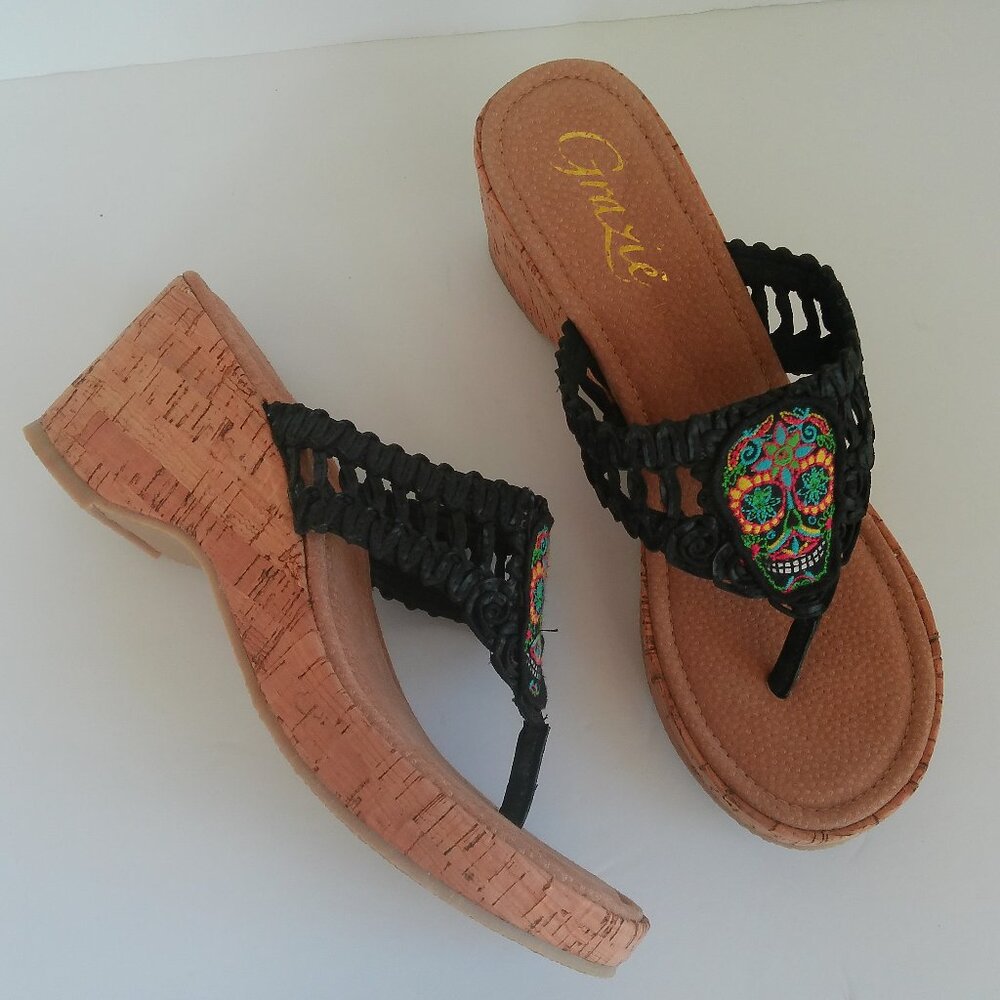 Grazie Wedge Heel Sandal 10 Black Embroidered Sugar Skull Woven Upper Cork Sole - Picture 3 of 14